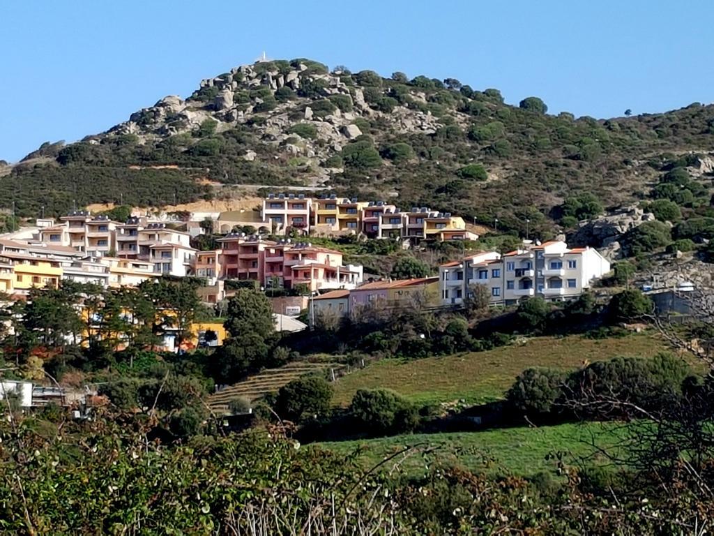 Residence Pala Stiddata With Panoramic Swimming Pool Trinità dʼAgultu Kültér fotó